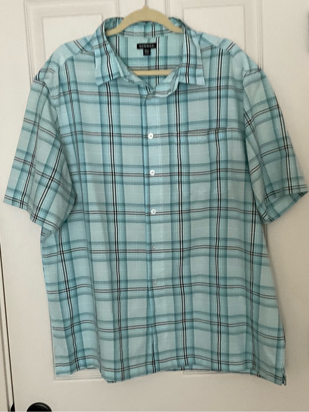 George Men’s Aqua Plaid Short-Sleeve Button-Down Shirt